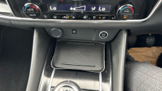 Nissan Qashqai 1.3 DiG-T MH Premiere Edition 5dr Petrol Hatchback